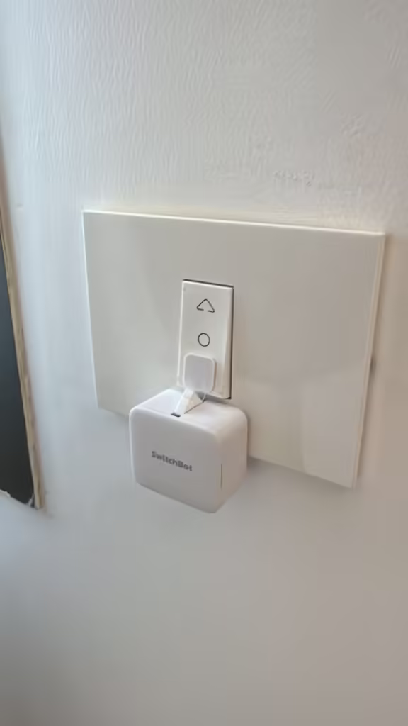 Switchbot BOT review photo by Talal M. — Smartio Lebanon